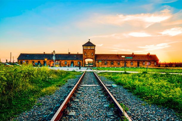 Auschwitz-Birkenau — lekcja historii